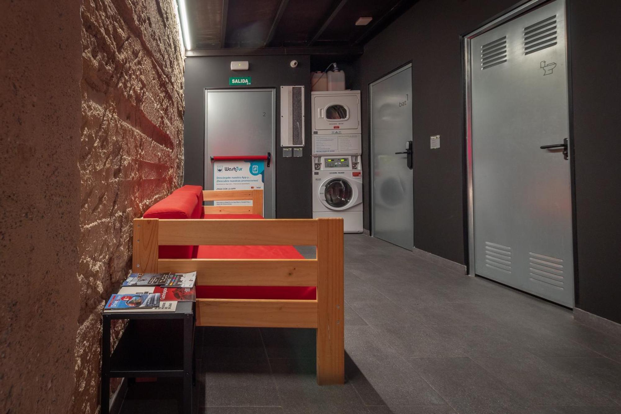 Ekoos Hostel, Bilbao Eko Hostel Luaran gambar